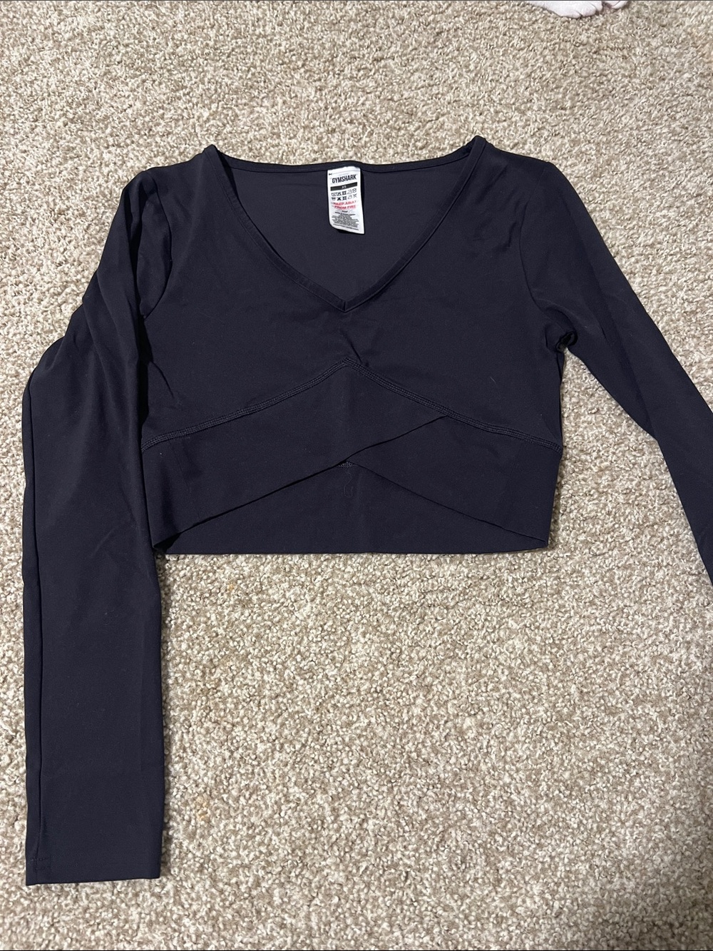 Gymshark Black V-Neck Long Sleeve Cropped Top